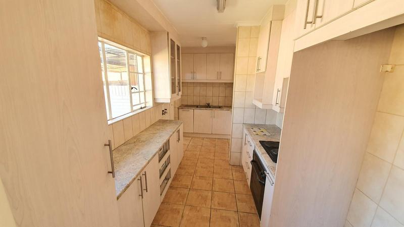 3 Bedroom Property for Sale in Hesteapark Gauteng