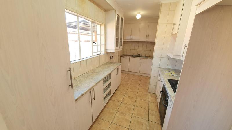 3 Bedroom Property for Sale in Hesteapark Gauteng