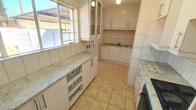 3 Bedroom Property for Sale in Hesteapark Gauteng