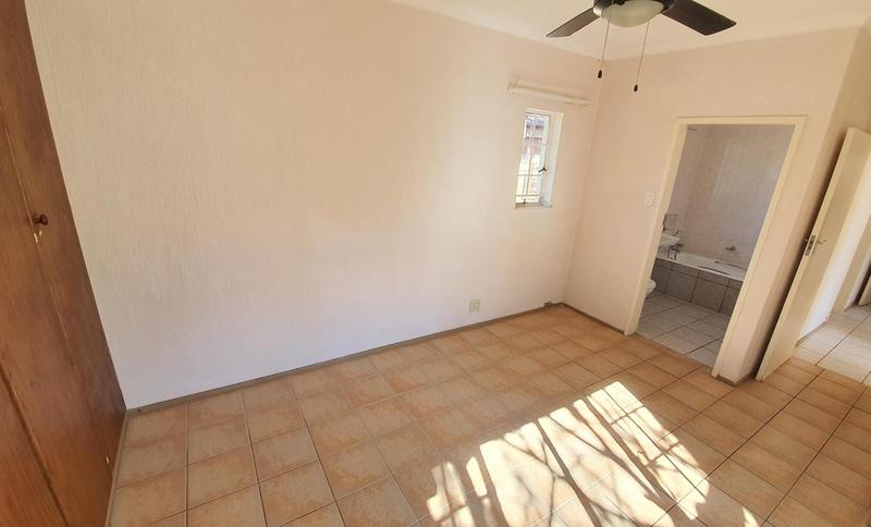 3 Bedroom Property for Sale in Hesteapark Gauteng