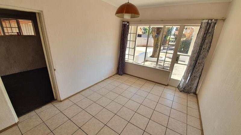 3 Bedroom Property for Sale in Hesteapark Gauteng