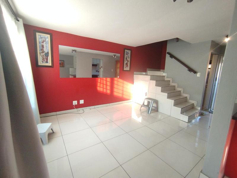 2 Bedroom Property for Sale in Freeway Park Gauteng