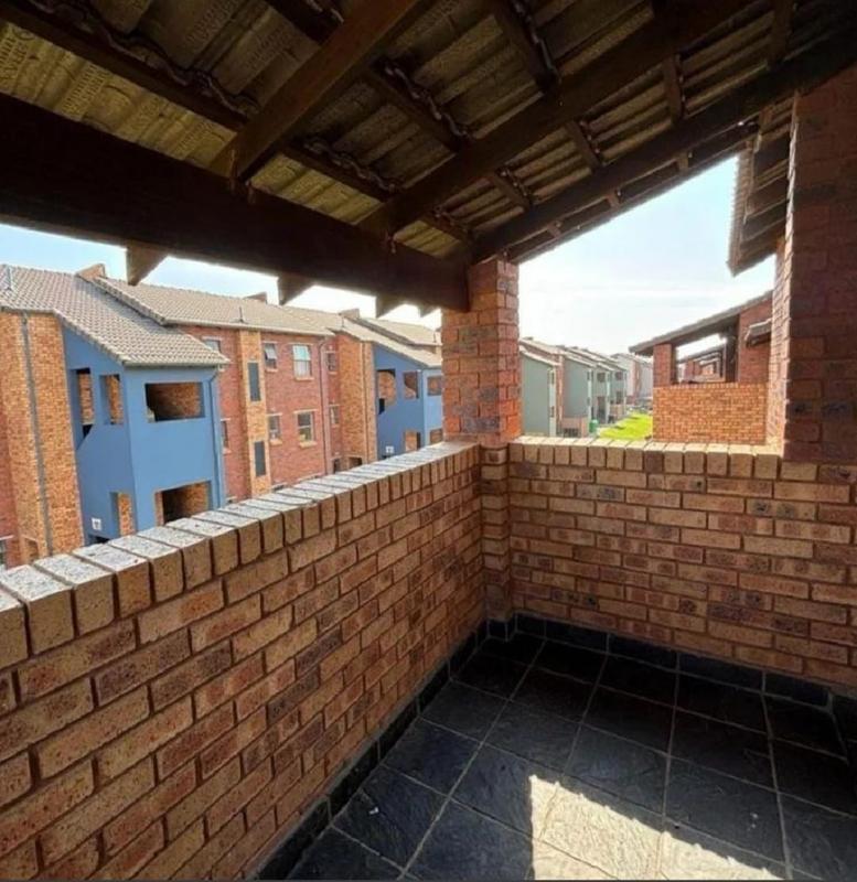 To Let 2 Bedroom Property for Rent in Kibler Park Gauteng