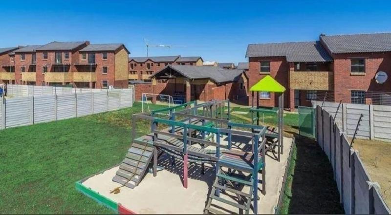 To Let 2 Bedroom Property for Rent in Kibler Park Gauteng