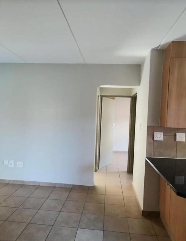 To Let 2 Bedroom Property for Rent in Kibler Park Gauteng