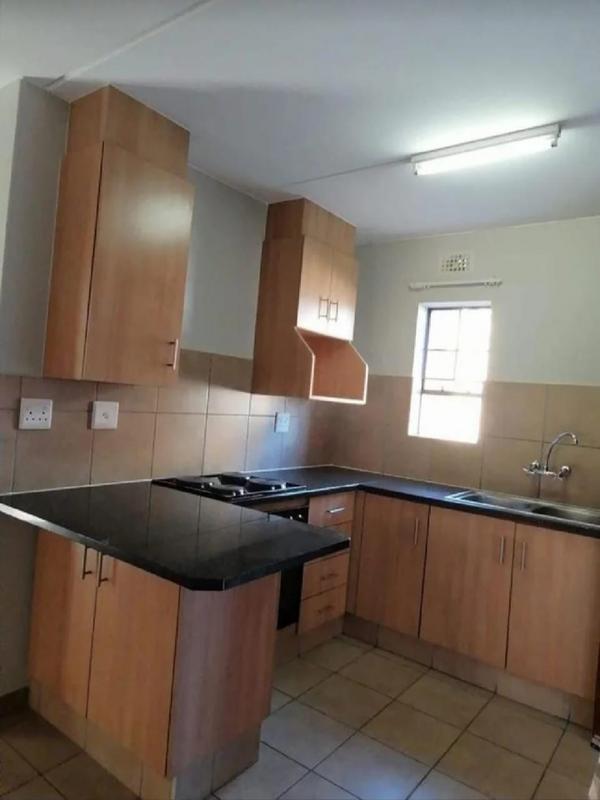 To Let 2 Bedroom Property for Rent in Kibler Park Gauteng