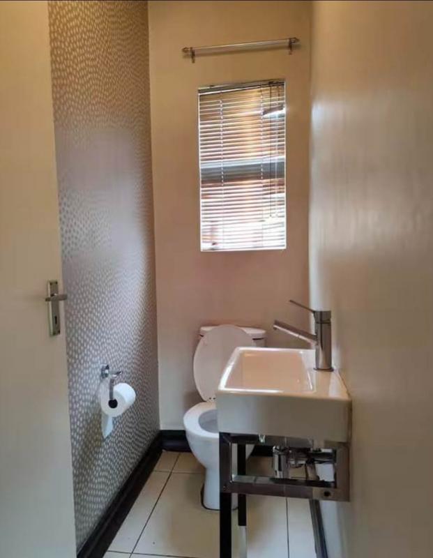 To Let 3 Bedroom Property for Rent in Benoni Gauteng