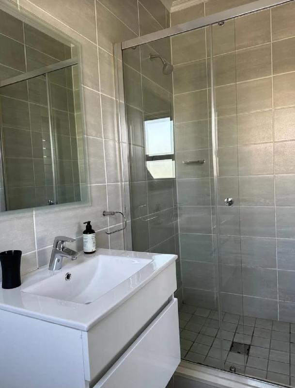 To Let 2 Bedroom Property for Rent in Midridge Park Gauteng