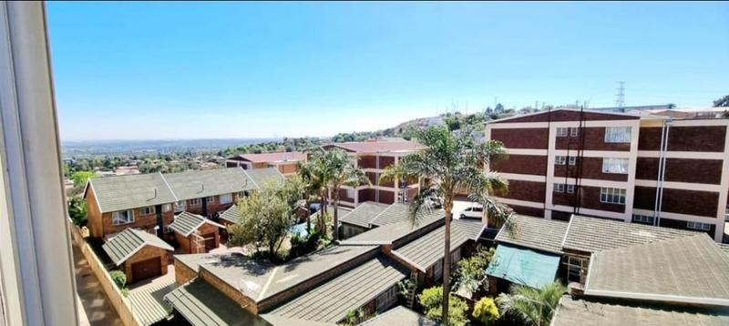 2 Bedroom Property for Sale in Primrose Hill Gauteng