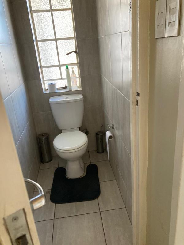 4 Bedroom Property for Sale in Wychwood Gauteng