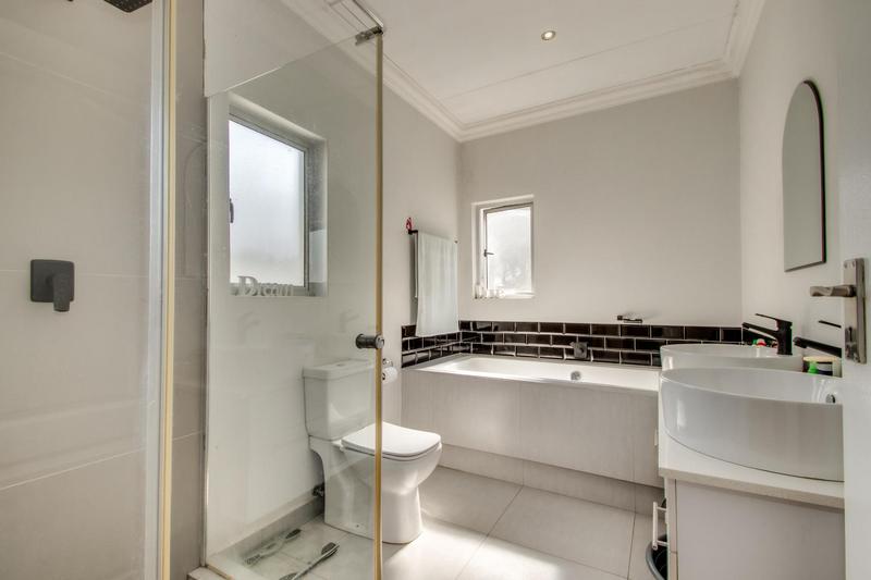 To Let 3 Bedroom Property for Rent in Craigavon Gauteng