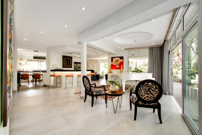 To Let 5 Bedroom Property for Rent in Fourways Gardens Gauteng