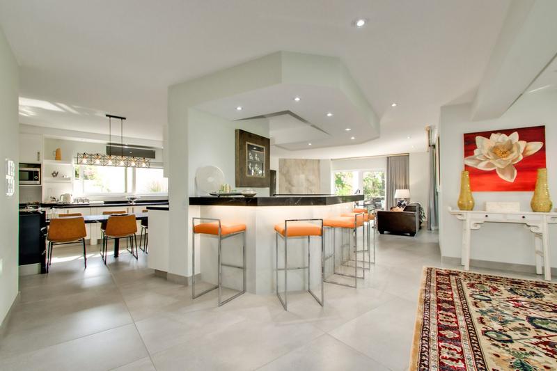 To Let 5 Bedroom Property for Rent in Fourways Gardens Gauteng