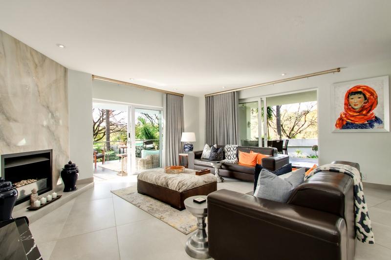 To Let 5 Bedroom Property for Rent in Fourways Gardens Gauteng
