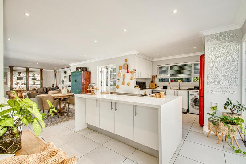 To Let 3 Bedroom Property for Rent in Fourways Gauteng