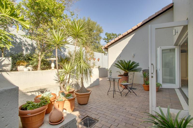 To Let 3 Bedroom Property for Rent in Fourways Gauteng