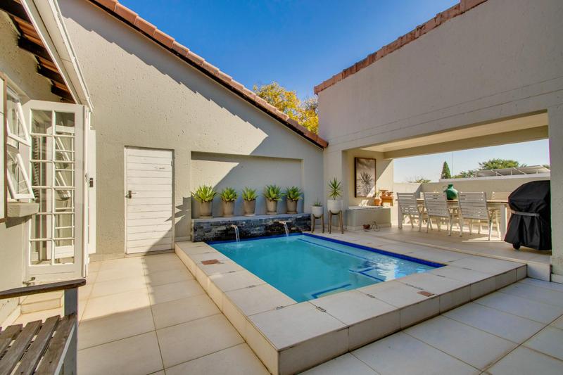 To Let 3 Bedroom Property for Rent in Fourways Gauteng