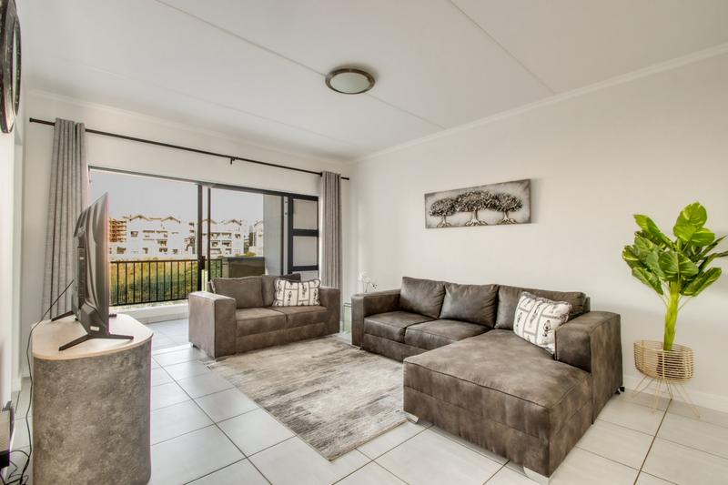 To Let 3 Bedroom Property for Rent in Waterfall Gauteng