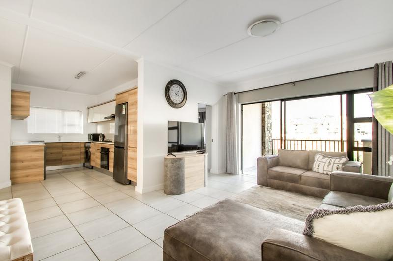To Let 3 Bedroom Property for Rent in Waterfall Gauteng