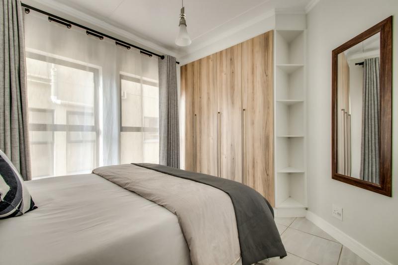 To Let 3 Bedroom Property for Rent in Waterfall Gauteng