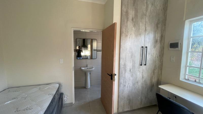 To Let 1 Bedroom Property for Rent in Brooklyn Gauteng