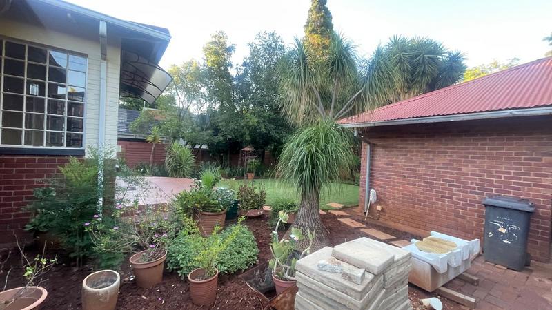 To Let 1 Bedroom Property for Rent in Brooklyn Gauteng