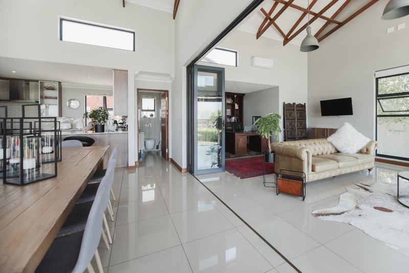 To Let 3 Bedroom Property for Rent in Copperleaf Estate Gauteng