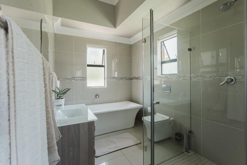 To Let 3 Bedroom Property for Rent in Copperleaf Estate Gauteng