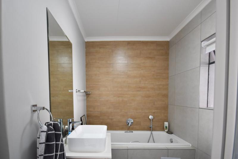 To Let 1 Bedroom Property for Rent in Golden Fields Estate Gauteng