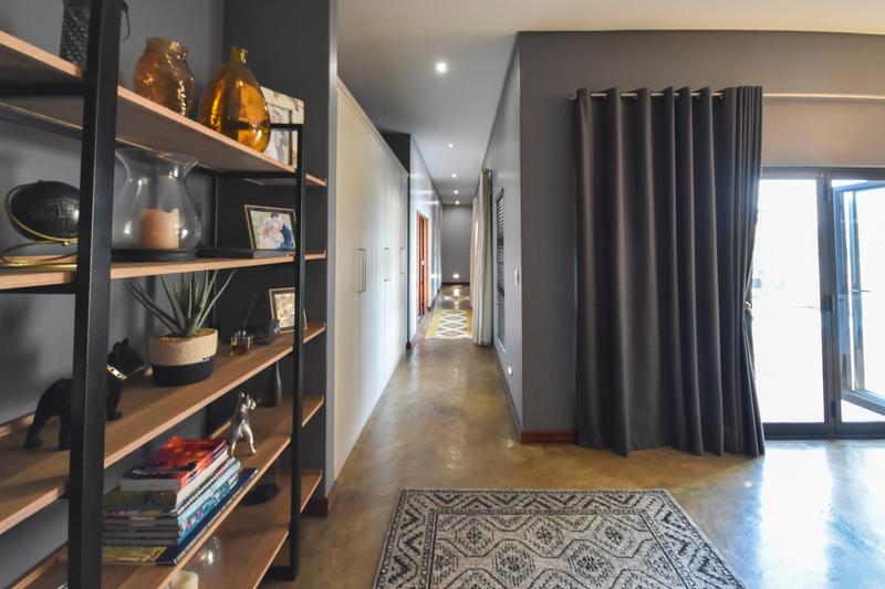4 Bedroom Property for Sale in Midstream Estate Gauteng