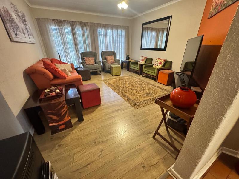 4 Bedroom Property for Sale in Wierda Park Gauteng