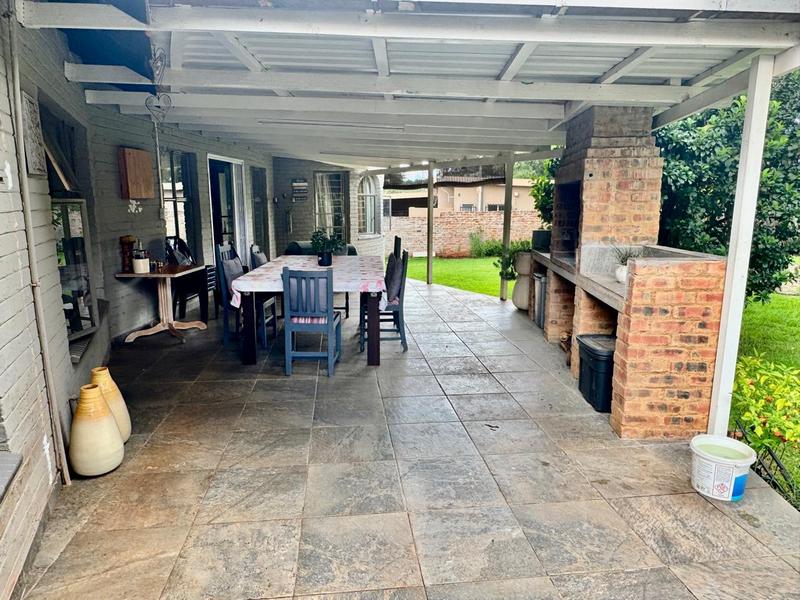 4 Bedroom Property for Sale in Wierda Park Gauteng