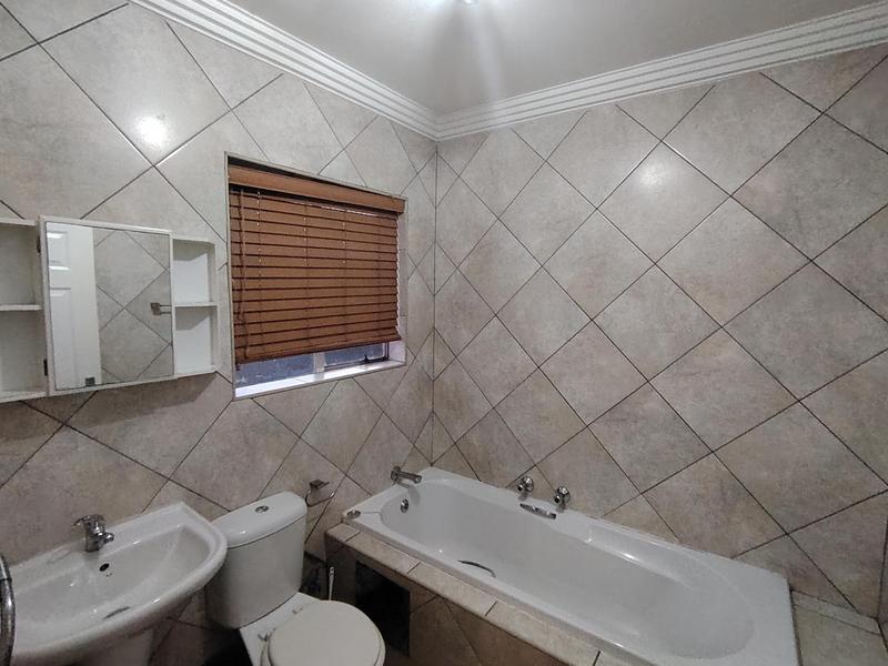 To Let 1 Bedroom Property for Rent in Hennopspark Gauteng