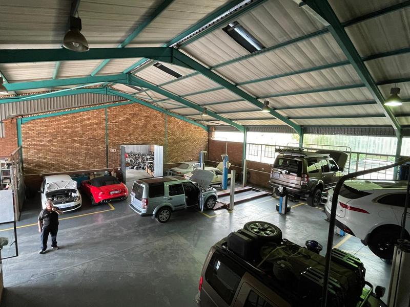 To Let commercial Property for Rent in Hennopspark Gauteng