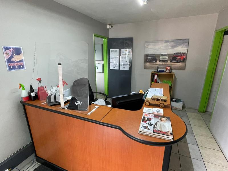To Let commercial Property for Rent in Hennopspark Gauteng