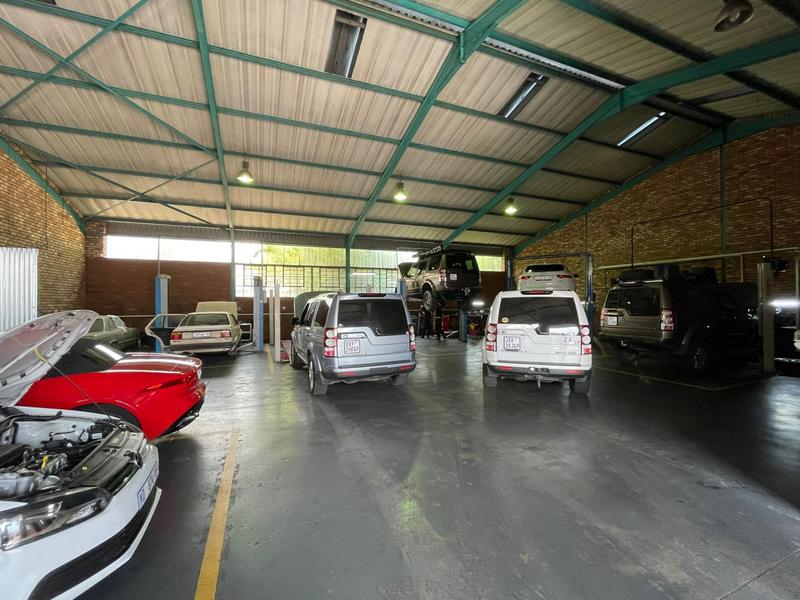 To Let commercial Property for Rent in Hennopspark Gauteng