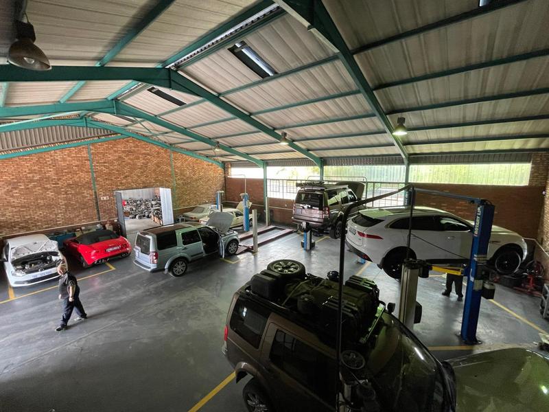 To Let commercial Property for Rent in Hennopspark Gauteng