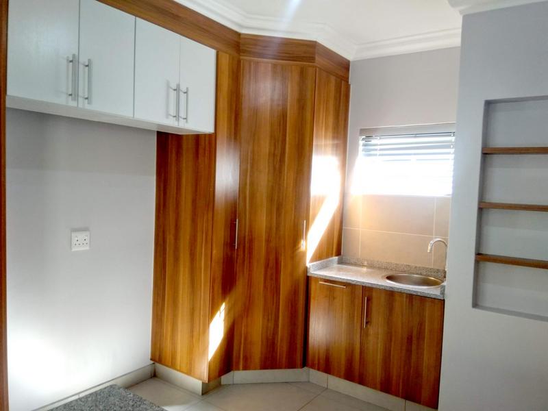 To Let 4 Bedroom Property for Rent in Brooklyn Gauteng