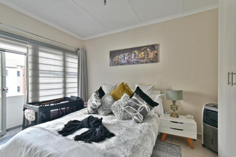 2 Bedroom Property for Sale in Honeydew Grove Gauteng