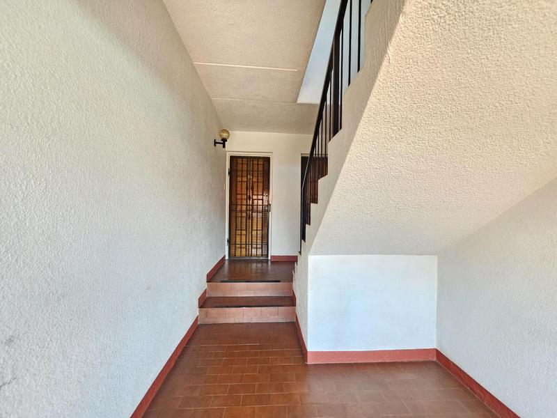 To Let 2 Bedroom Property for Rent in Northcliff Gauteng