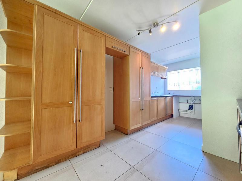 To Let 2 Bedroom Property for Rent in Northcliff Gauteng