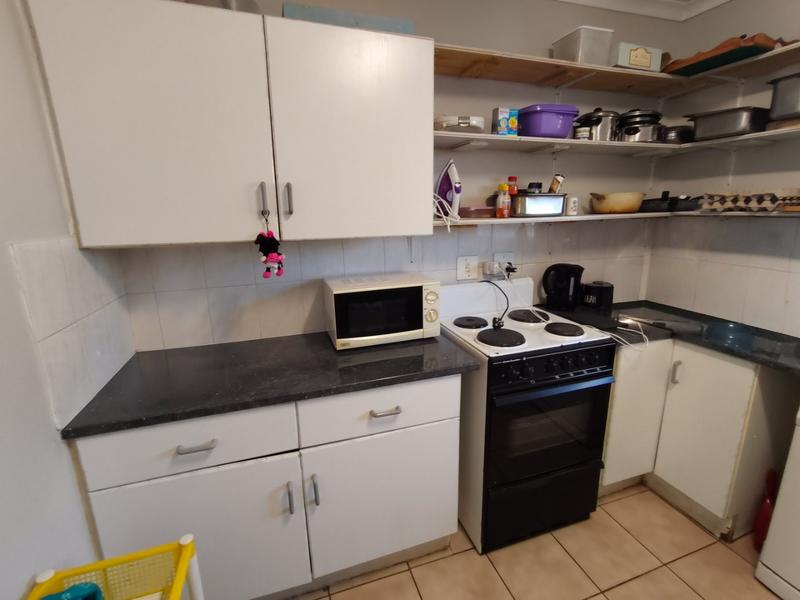 2 Bedroom Property for Sale in Dorandia Gauteng