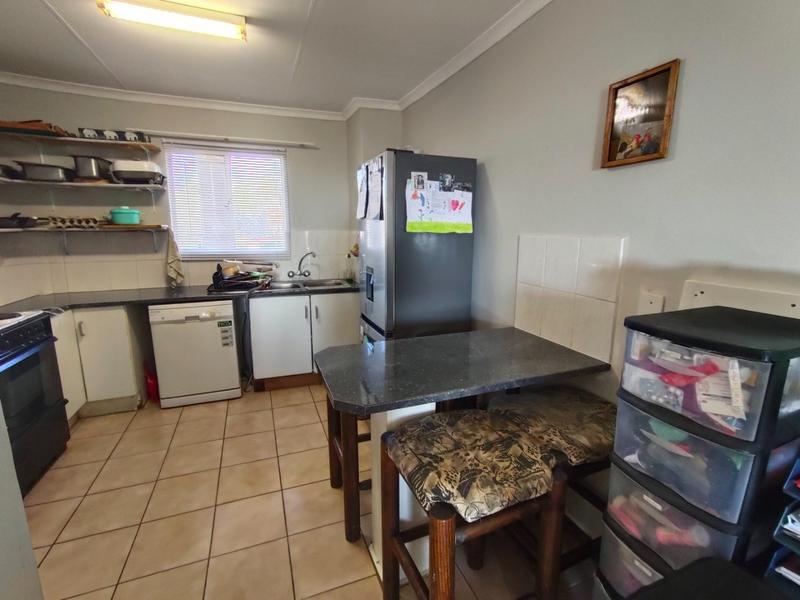 2 Bedroom Property for Sale in Dorandia Gauteng