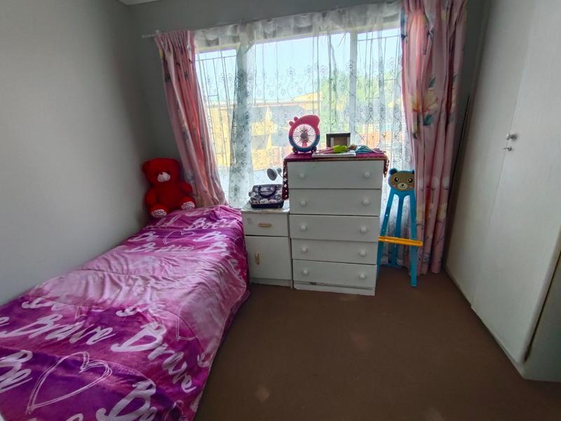 2 Bedroom Property for Sale in Dorandia Gauteng