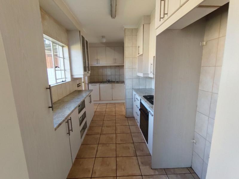3 Bedroom Property for Sale in Hesteapark Gauteng