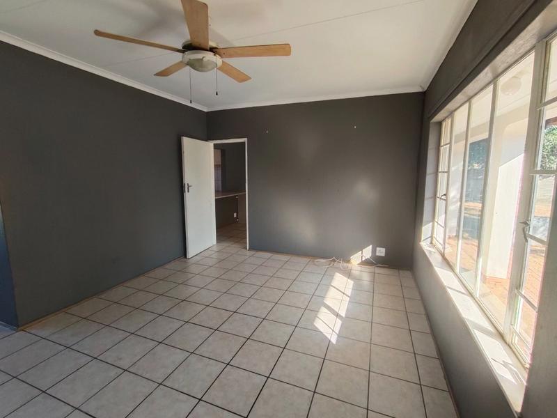 3 Bedroom Property for Sale in Hesteapark Gauteng
