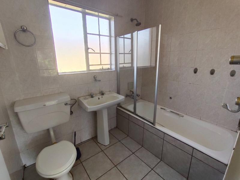 3 Bedroom Property for Sale in Hesteapark Gauteng