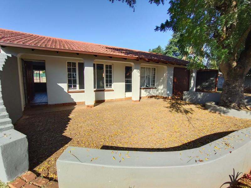 3 Bedroom Property for Sale in Hesteapark Gauteng