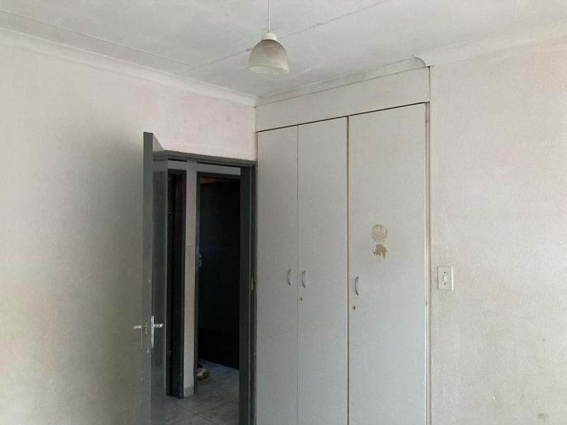 2 Bedroom Property for Sale in Tembisa Gauteng