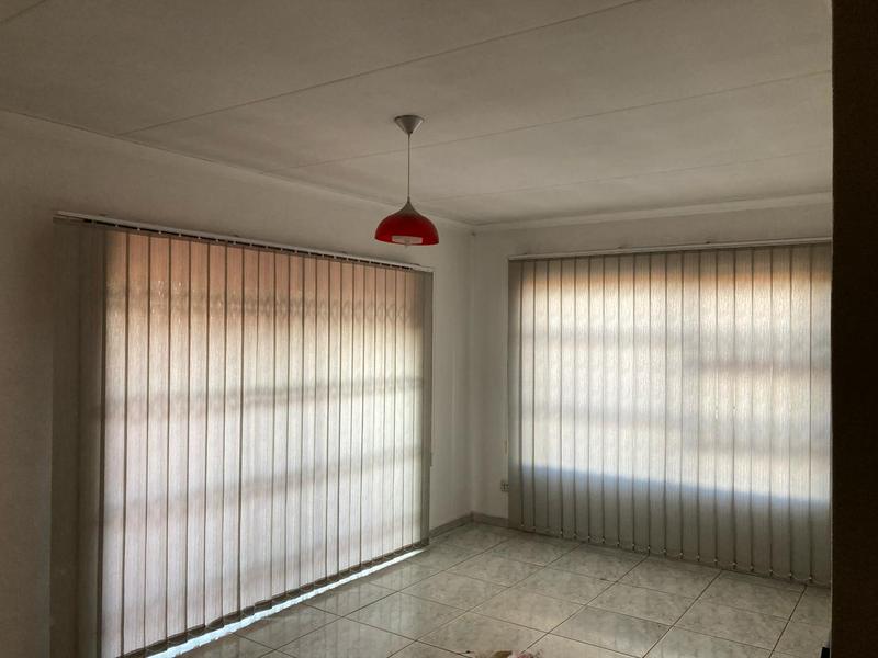 2 Bedroom Property for Sale in Tembisa Gauteng